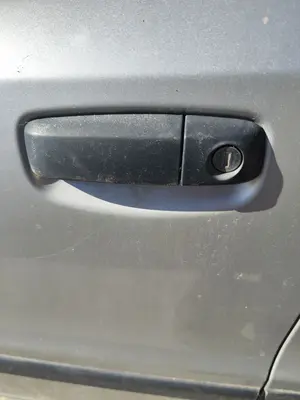 Foto de MANETA EXTERIOR DELANTERA IZQUIERDA FIAT II PANDA (169) 1.2 CAT (60 CV / 44 KW) referencia 0735371236