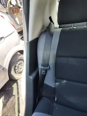 Foto de CINTURON SEGURIDAD TRASERO DERECHO PEUGEOT 207 1.4  (73 CV / 54 KW)