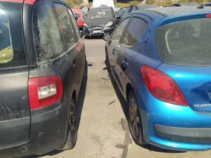 Foto de MANETA EXTERIOR TRASERA IZQUIERDA PEUGEOT 207 1.6 16V CAT (109 CV / 80 KW) referencia 9101GH