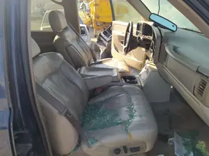 Foto de ASIENTO DELANTERO DERECHO GENERAL MOTORS CHEVROLET TAHOE 5.3 V8 CAT (273 CV / 201 KW)