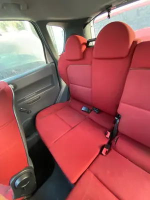 Foto de ASIENTO TRASERO MEDIO MITSUBISHI COLT CZ3 BERL. 5 (Z30A) 1.3 CAT (95 CV / 70 KW)