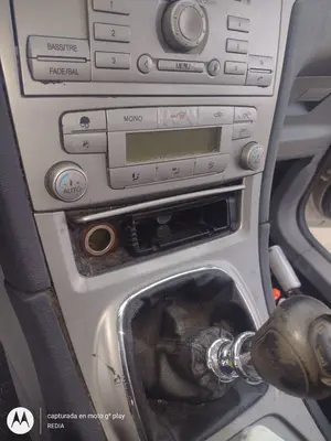 Foto de CENICERO FORD S-MAX (CA1) 2.0 TDCi CAT (140 CV / 103 KW)