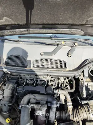 Foto de BRAZO LIMPIA DELANTERO DERECHO FORD FOCUS C-MAX (CAP)(2003) 1.8 TDCi Turbodiesel CAT (116 CV / 85 KW) referencia 1628979