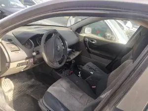 Foto de CANALIZADOR DE AIRE RENAULT MEGANE II CLASSIC BERLINA 1.5 dCi Diesel (101 CV / 74 KW)