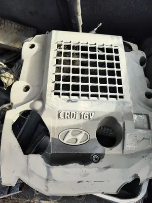 Foto de TAPA MOTOR HYUNDAI TERRACAN (HP) 2.9 CRDi CAT (150 CV / 110 KW) referencia 29240-4X700