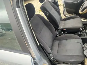 Foto de CINTURON SEGURIDAD DELANTERO DERECHO OPEL ZAFIRA A 2.0 DTI (101 CV / 74 KW)