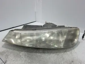 Foto de FARO IZQUIERDO PEUGEOT 406 BERLINA (S1/S2) 3.0 V6 24V CAT (190 CV / 140 KW) referencia 9630423277