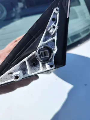 Foto de RETROVISOR DERECHO BMW SERIE 3 BERLINA (E90) 2.0 Turbodiesel CAT (143 CV / 105 KW) referencia 51167189945 foto 2