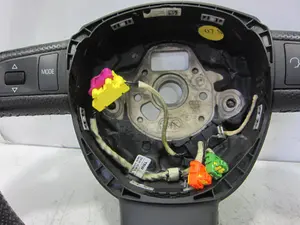 Foto de VOLANTE AUDI A6 BERLINA (4F2) 4.2 V8 40V (335 CV / 246 KW) referencia 4F0124A