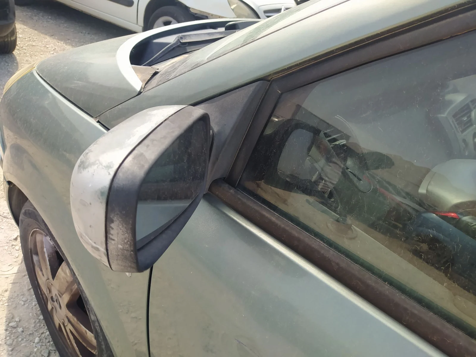 Foto de RETROVISOR IZQUIERDO RENAULT SCENIC II (JM) 1.5 dCi Diesel (101 CV / 74 KW)
