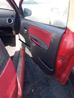 Foto de GUARNECIDO PUERTA DELANTERA DERECHA CITROEN C2 1.4  (73 CV / 54 KW) referencia 9331XQ