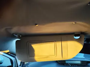 Foto de PARASOL IZQUIERDO CITROEN C4 BERLINA 1.6 16V HDi FAP (109 CV / 80 KW)