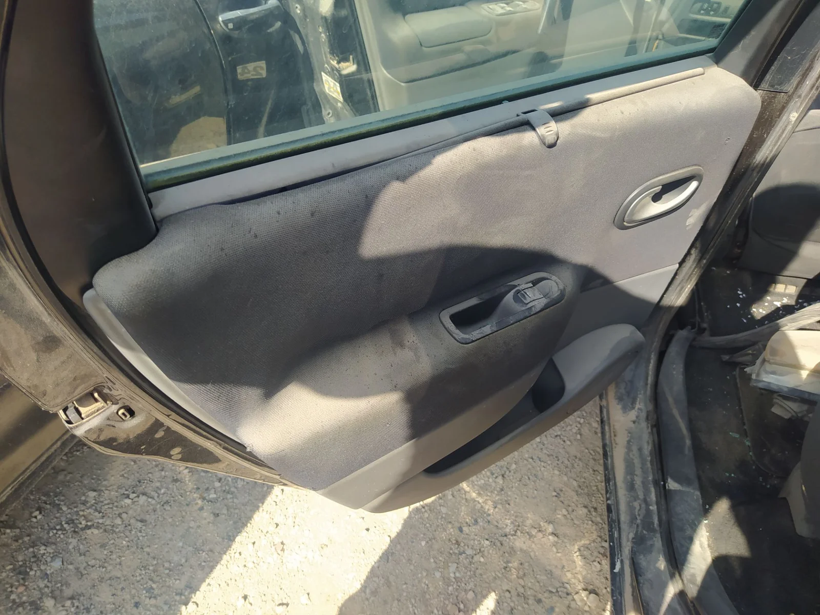 Foto de MANETA INTERIOR TRASERA IZQUIERDA RENAULT SCENIC II (JM) 1.5 dCi Diesel (106 CV / 78 KW)