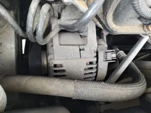 Foto de ALTERNADOR RENAULT SCENIC II (JM) 1.6 16V (113 CV / 83 KW) referencia 7701478093