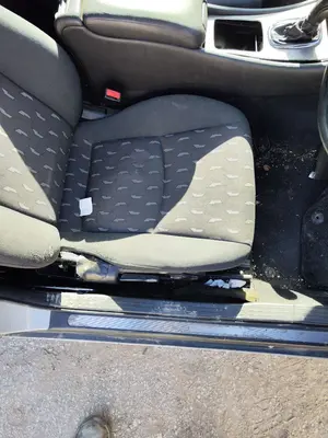 Foto de ASIENTO DELANTERO DERECHO MERCEDES-BENZ CLASE C (BM 203) SPORTCOUPE 2.2 CDI CAT (143 CV / 105 KW)