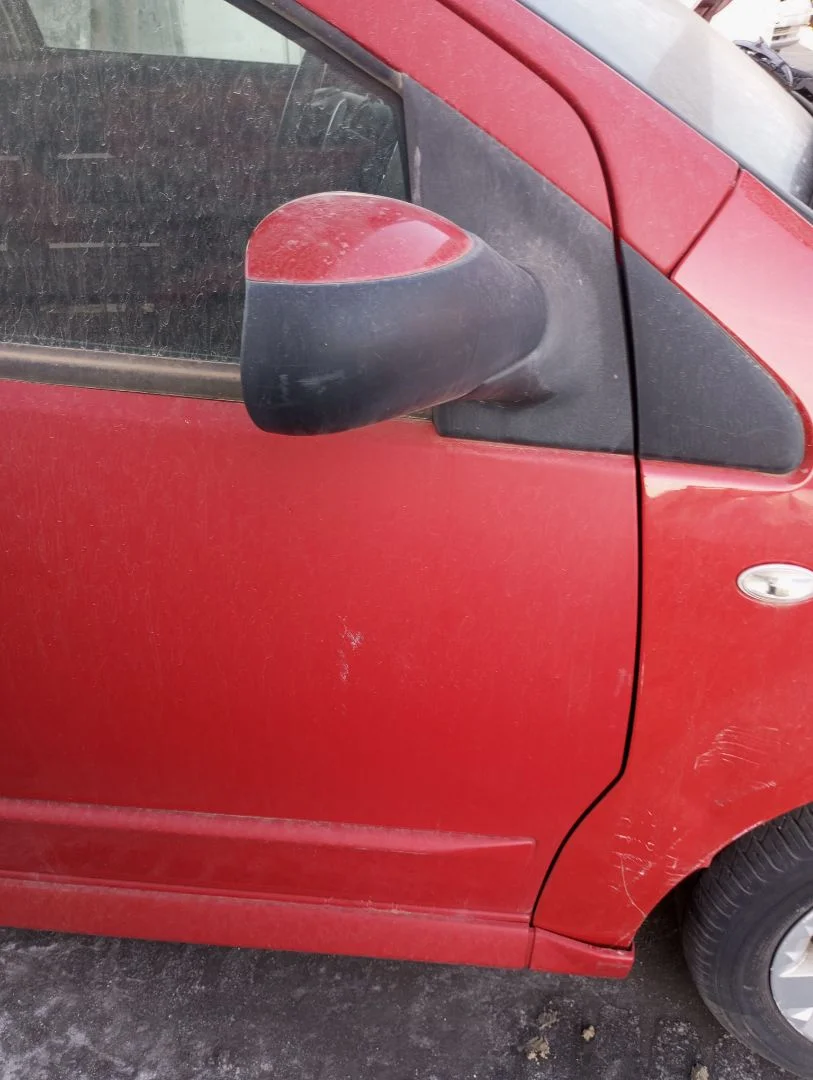 Foto de RETROVISOR DERECHO CITROEN C2 1.4 (73 CV / 54 KW) referencia 8149ZQ