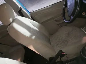 Foto de ASIENTO DELANTERO IZQUIERDO FORD FIESTA (CBK) 1.25 16V CAT (69 CV / 51 KW) referencia 1405385