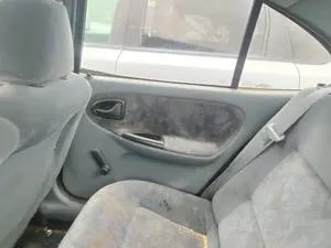 Foto de MANETA ELEVALUNAS TRASERA DERECHA RENAULT MEGANE I CLASSIC (LA0) 2.0 CAT (114 CV / 84 KW)
