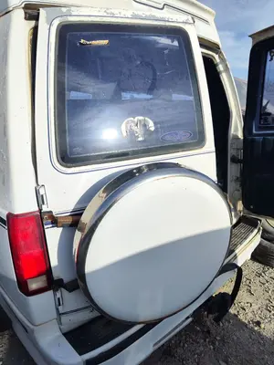 Foto de PORTON TRASERO IZQUIERDO CHEVROLET ASTRO VAN 4.3 V6 CAT (189 CV / 139 KW)