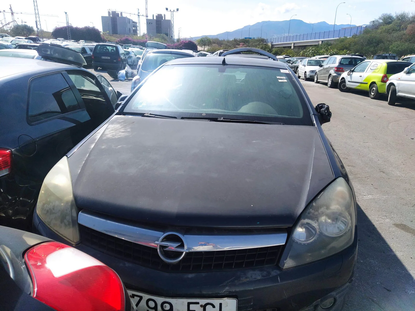 Foto de PARABRISAS OPEL ASTRA H TWIN TOP 1.8 16V (140 CV / 103 KW) referencia 13188512