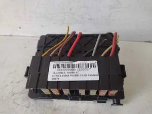 Foto de CAJA RELES / FUSIBLES CITROEN XSARA PICASSO 2.0 HDi CAT (RHY / DW10TD) (90 CV / 66 KW) referencia 655671