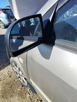Foto de RETROVISOR IZQUIERDO KIA CARENS (RS) 1.8 16V CAT (126 CV / 93 KW) referencia 0K2HB69180