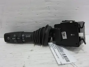 Foto de MANDO LUCES CHEVROLET CAPTIVA referencia 202005410