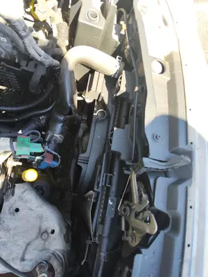 Foto de RADIADOR AGUA PEUGEOT 207 1.4  (73 CV / 54 KW) referencia 1330W8