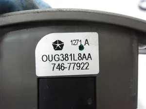 Foto de MANDO ELEVALUNAS TRASERO IZQUIERDO CHRYSLER PT CRUISER referencia 74677922 foto 5