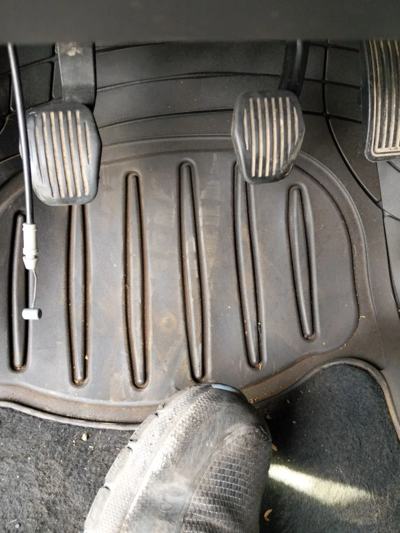 Foto de PEDAL FRENO MAZDA 3 BERLINA (BK) 1.6 16V CAT (105 CV / 77 KW)