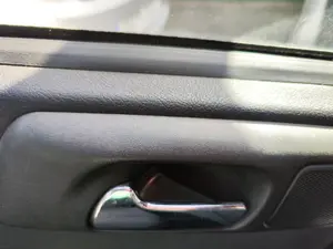 Foto de MANETA INTERIOR TRASERA IZQUIERDA OPEL ASTRA G BERLINA 1.7 16V DTI CAT (Y 17 DT / LR6) (75 CV / 55 KW) referencia 9101475