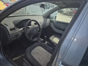 Foto de SALPICADERO SKODA FABIA COMBI (6Y5) 1.9 TDI (101 CV / 74 KW)