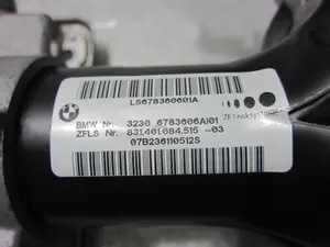 Foto de COLUMNA DIRECCION BMW SERIE 1 BERLINA (E81/E87) 2.0 16V Diesel (163 CV / 120 KW) referencia 831401084515 foto 2