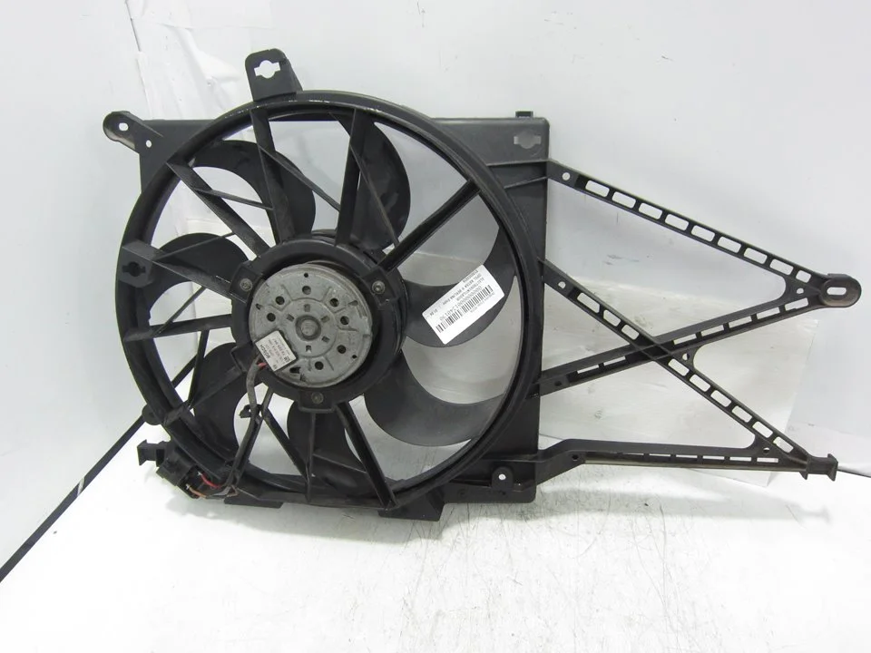 Foto de ELECTROVENTILADOR OPEL ASTRA H BERLINA 1.4 16V (90 CV / 66 KW) referencia 0130303314