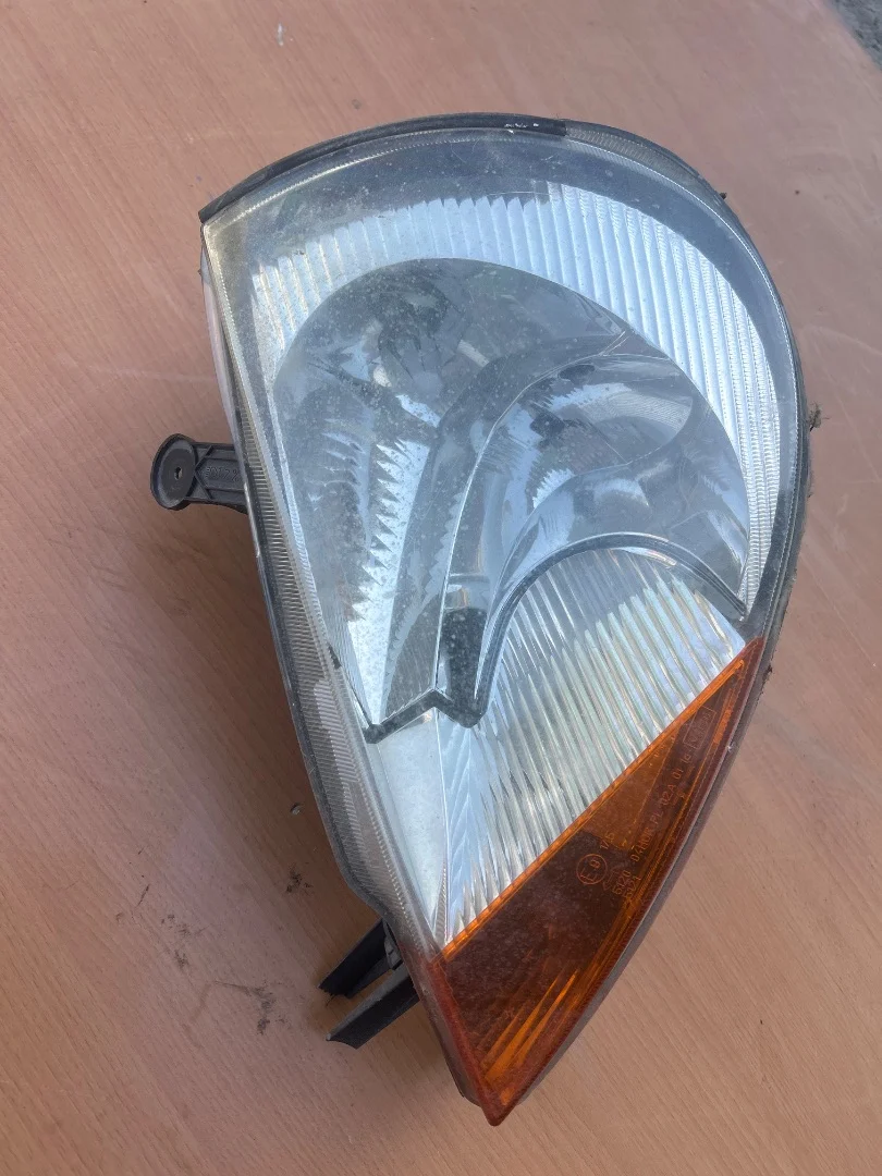 Foto de FARO IZQUIERDO FORD KA (CCQ) 1.3 CAT (69 CV / 51 KW) referencia 67724910