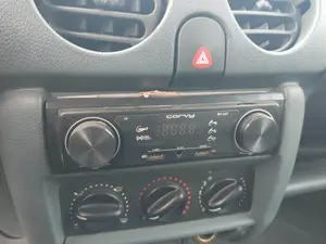 Foto de SISTEMA AUDIO / RADIO CD RENAULT KANGOO I (F/KC0) 1.2  (58 CV / 43 KW)