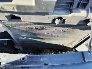 Foto de CONDENSADOR / RADIADOR  AIRE ACONDICIONADO CITROEN C3 1.4  (73 CV / 54 KW) referencia 6455JF
