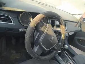 Foto de MANDO LIMPIA PEUGEOT 508 SW 1.6 HDi FAP (112 CV / 82 KW)