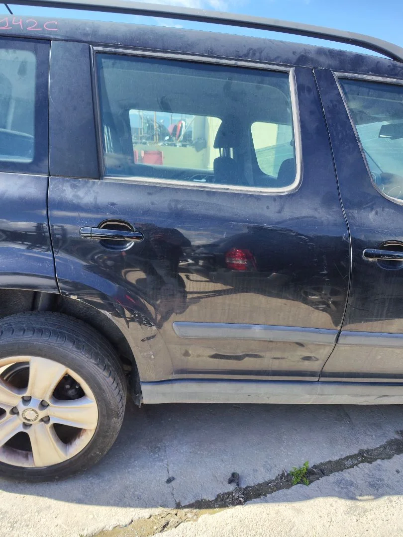 Foto de PUERTA TRASERA DERECHA SKODA YETI (5L)(2009) 2.0 TDI (110 CV / 81 KW) referencia 5L0833056