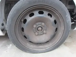 Foto de LLANTA FORD FIESTA (CNN) 1.5 TDCi CAT (75 CV / 55 KW) referencia 2150850