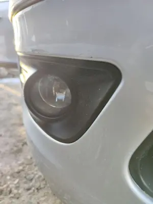 Foto de FARO ANTINIEBLA DERECHO CITROEN C4 BERLINA 1.6 16V HDi FAP (109 CV / 80 KW)