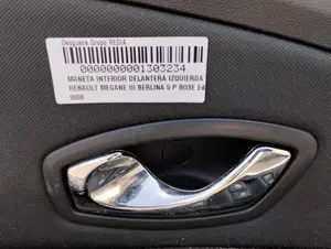 Foto de MANETA INTERIOR DELANTERA IZQUIERDA RENAULT MEGANE III BERLINA 5P 1.2 TCE (132 CV / 97 KW)