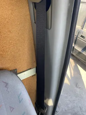 Foto de CINTURON SEGURIDAD DELANTERO IZQUIERDO VOLKSWAGEN LT FURGÓN/COMBI 2.5 TDI (109 CV / 80 KW) referencia 2D0857447B FKZ