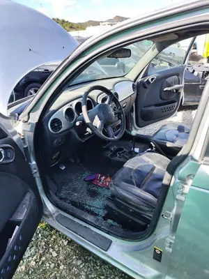 Foto de GOMAS CONTORNO PUERTA CHRYSLER PT CRUISER 2.2 CRD CAT (121 CV / 89 KW)