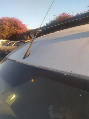 Foto de ANTENA FORD TRANSIT COURIER (C4A) 1.5 TDCi CAT (95 CV / 70 KW) referencia 1738453