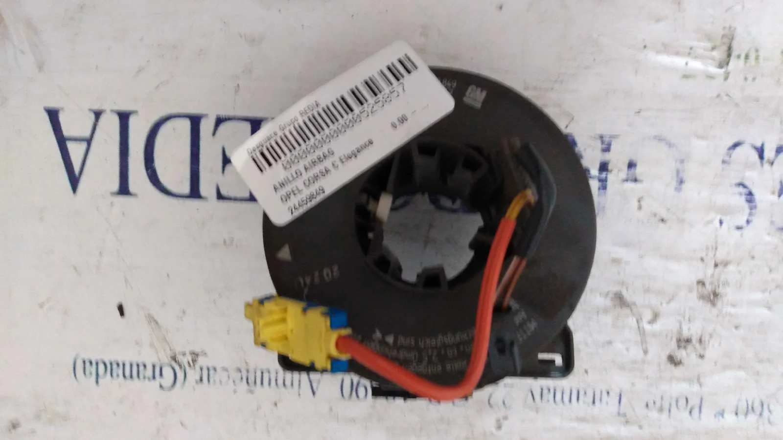 Foto de ANILLO AIRBAG OPEL CORSA C 1.2 16V CAT (Z 12 XE / LW4) (75 CV / 55 KW) referencia 24459849