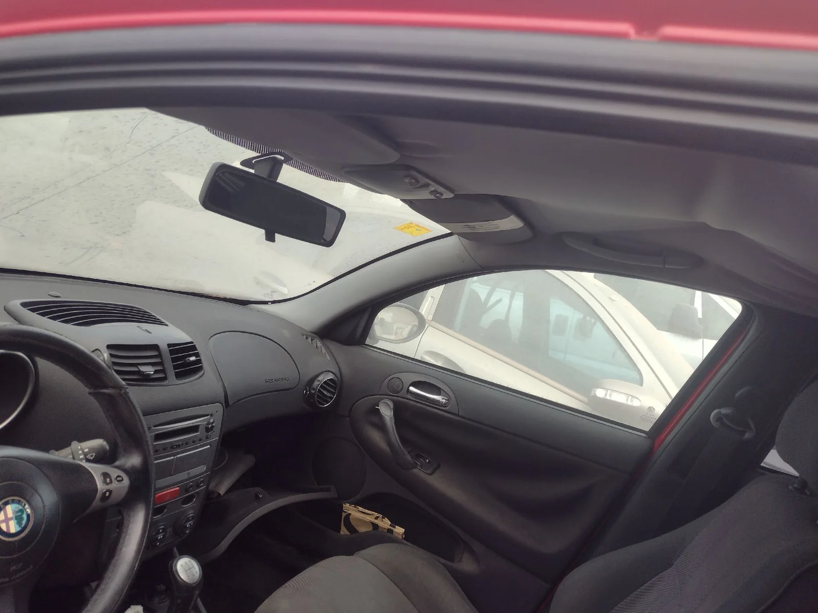Foto de ASIDERO TECHO TRASERO IZQUIERDO ALFA ROMEO 147 (190) 1.6 16V CAT (105 CV / 77 KW) referencia 0735292799