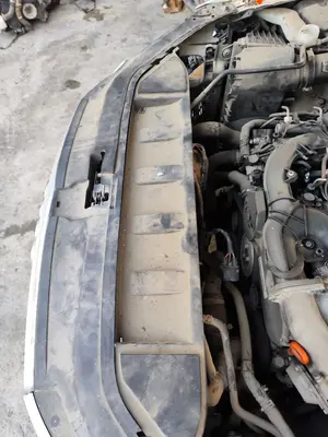 Foto de TRAVESAÑO INFERIOR AUDI Q7 (4L) 3.0 V6 24V TDI (233 CV / 171 KW)