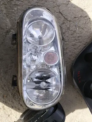 Foto de FARO IZQUIERDO VOLKSWAGEN GOLF IV BERLINA (1J1)(10.1997) 1.6 16V (105 CV / 77 KW) referencia 1J1941017F