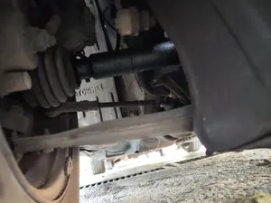 Foto de BRAZO SUSPENSION DELANTERO DERECHO SEAT IBIZA (6L1) 1.9 TDI (101 CV / 74 KW)